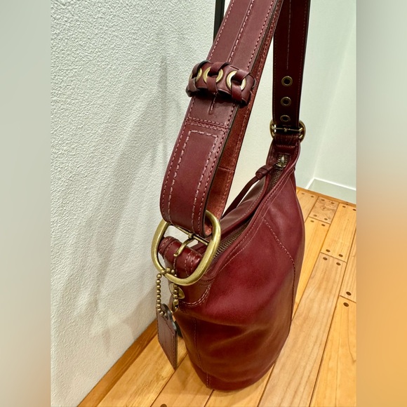 Coach Bleeker Bucket Bag In Burgundy with Tattersall Lining - Picture 3 of 10